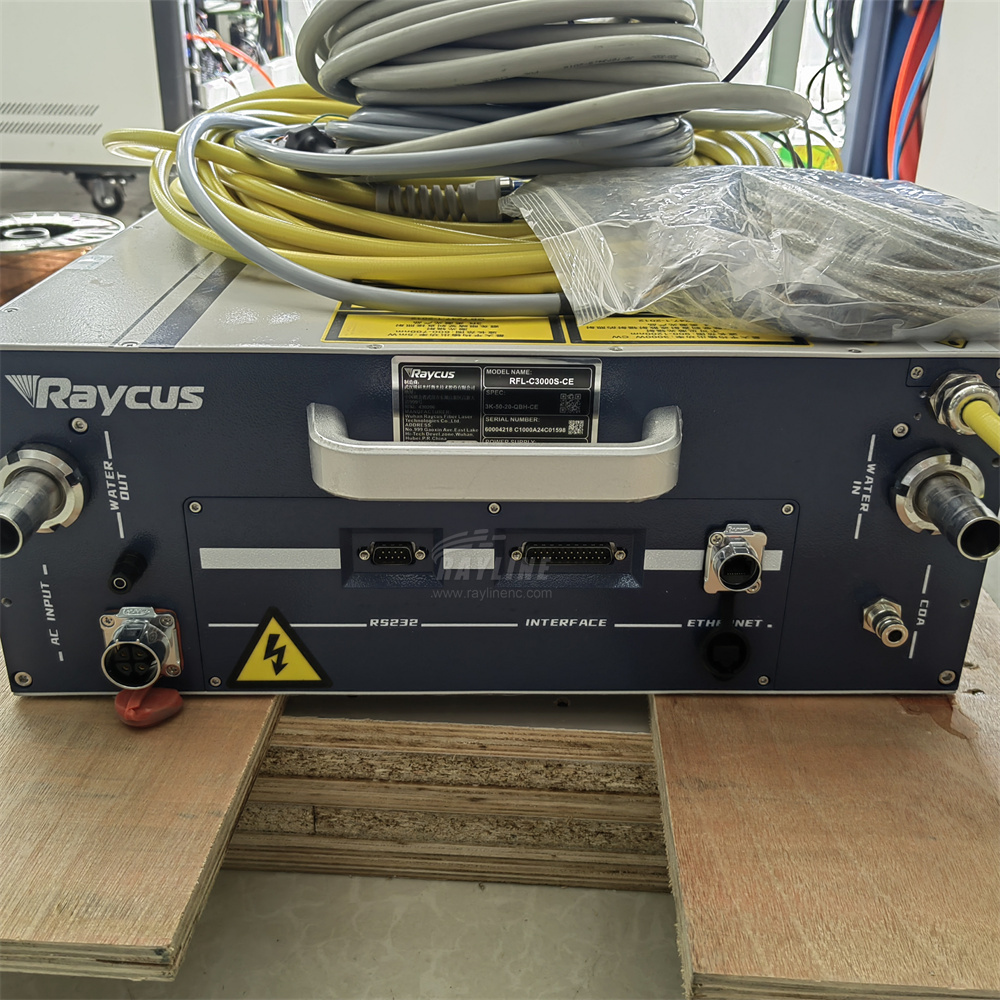 Original Raycus 1,5kW 2kW 3kW  – Industrial Laser Equipment Bewertung und Preis